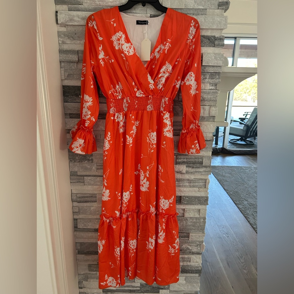 Womens Vivinew Orange Maxi Floral Beach dress size medium New